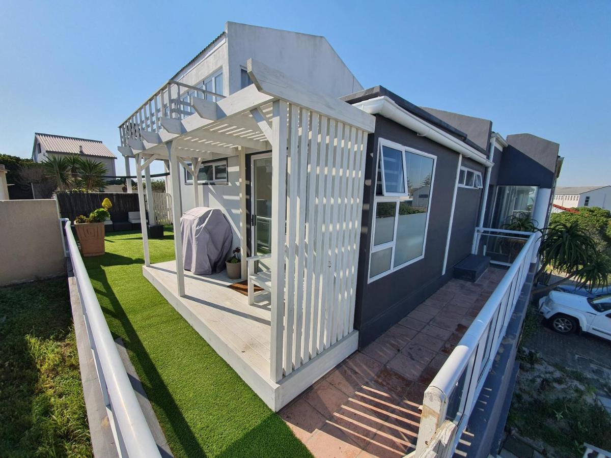 Atlantic Studio - Compact Unit With Sea Views 梅尔克博斯特兰 外观 照片